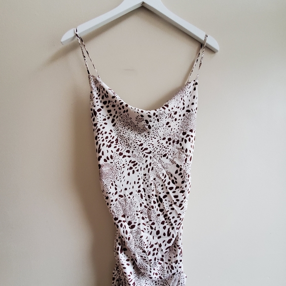 Wilfred Only Ruched Slip Dress, Ruched cowl-neck dress, Small Birch/Bitter Choco - Picture 5 of 10